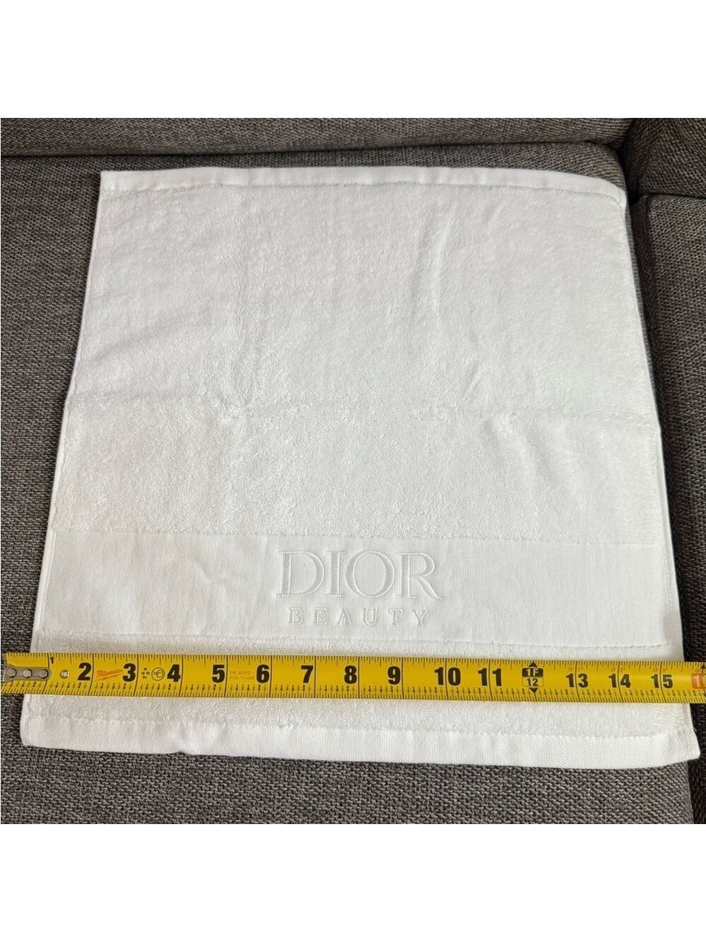 DIOR Prestige Lifestyle Set White Vanity Pouch Cotton Face Towel - Picture 14 of 16